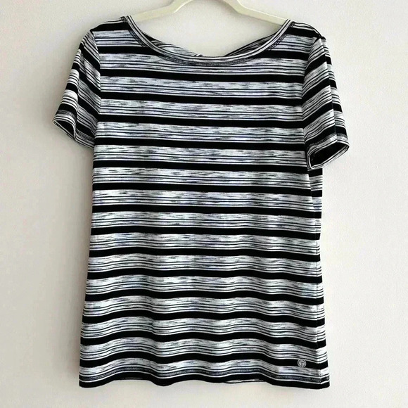 T by Talbots Black & White Striped Heathered Short Sleeve Tee Twist Keyhole Back - Picture 2 of 16